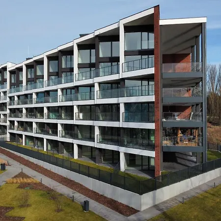 Monolith Z Widokiem Jeziora I Prywatnym Parkingiem Apartmán *